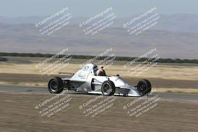 media/Jun-02-2024-CalClub SCCA (Sun) [[05fc656a50]]/Group 4/Qualifying/